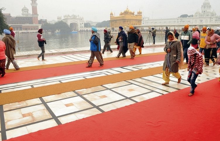 Special arrangement in Sri Darbar Sahib to avoid cold