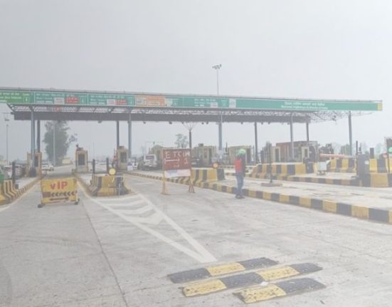 13 toll plazas of Punjab will be free, National Justice Front has announced a strike...