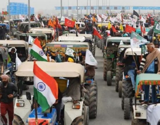 14th day of farmers movement, today farmers will come on the roads with tractors...