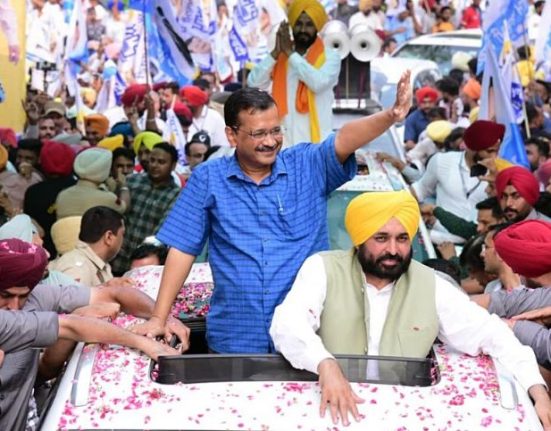 AAP's new strategy for Lok Sabha elections, preparations to field ministers in 5 seats