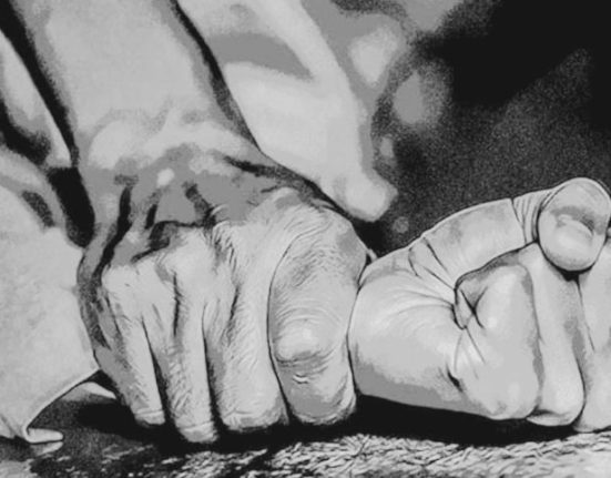 A minor was tortured for 14 months on the pretext of taking her to America, the girl was eight months pregnant.