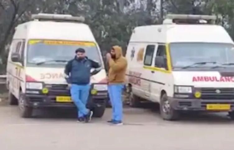Punjab government's preparations for farmers' agitation: Hospital on alert near Shambhu border, road security force-ambulance deployed