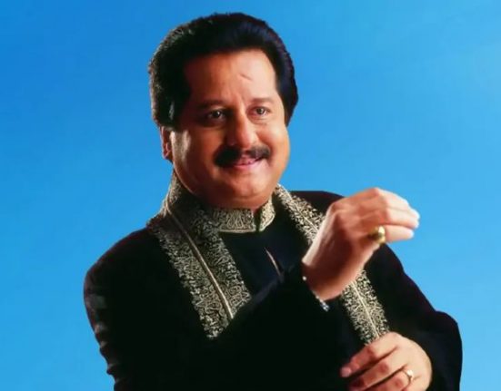 Ghazal singer Pankaj Udhas is no more, breathed his last at the age of 72 after a long illness...