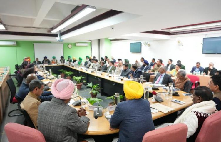 The third round of meeting between the farmers and the central government was concluded