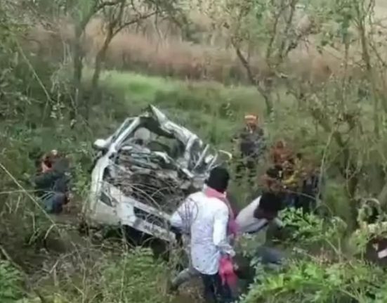 Bihar: Terrible road accident in Khagaria, collision between car and tractor, 7 people died