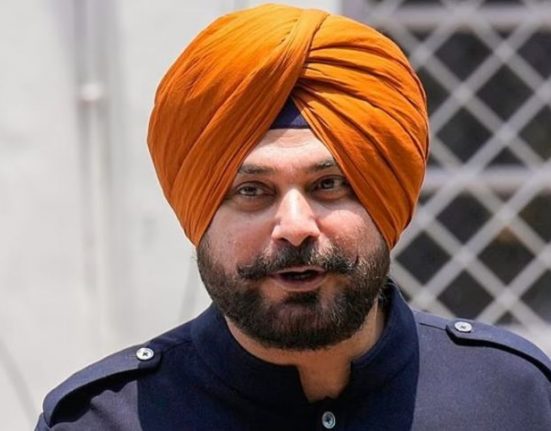 Navjot Singh Sidhu's return to 'cricket'! Commentary will be done in IPL