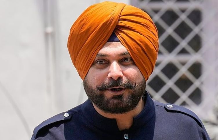 Navjot Singh Sidhu's return to 'cricket'! Commentary will be done in IPL