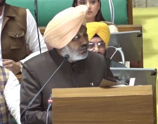 Finance Minister Cheema said- Budget in favor of people, Bajwa said, Punjab is in debt.