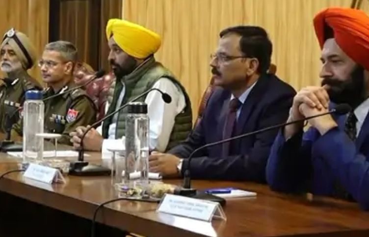 CM Mann held a meeting with the police officers at Ludhiana, gave strict instructions to the officers