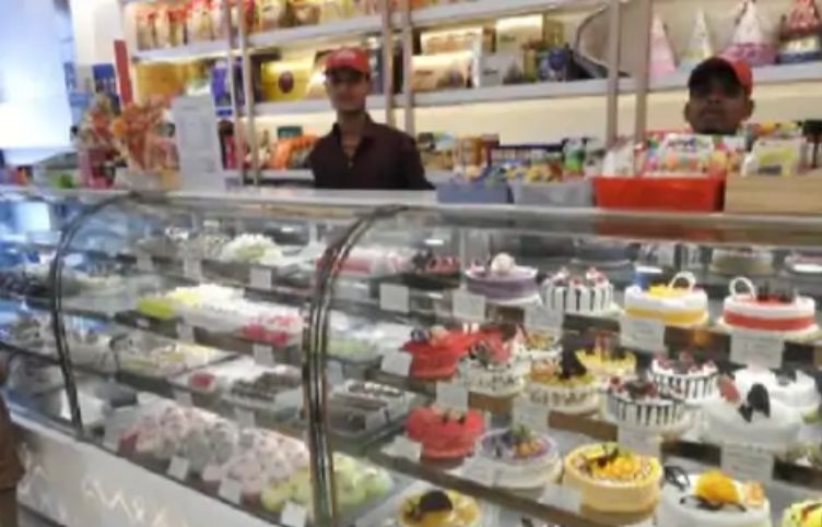 Health department strict on cake makers in Ludhiana